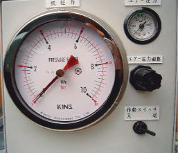 簡易型エアー式抗圧力試験機